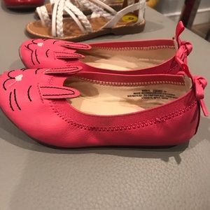 Girls shoes